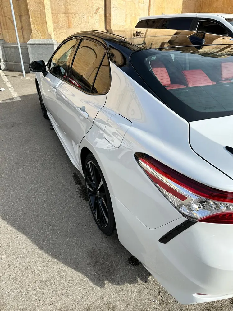 Toyota Camry photo 4