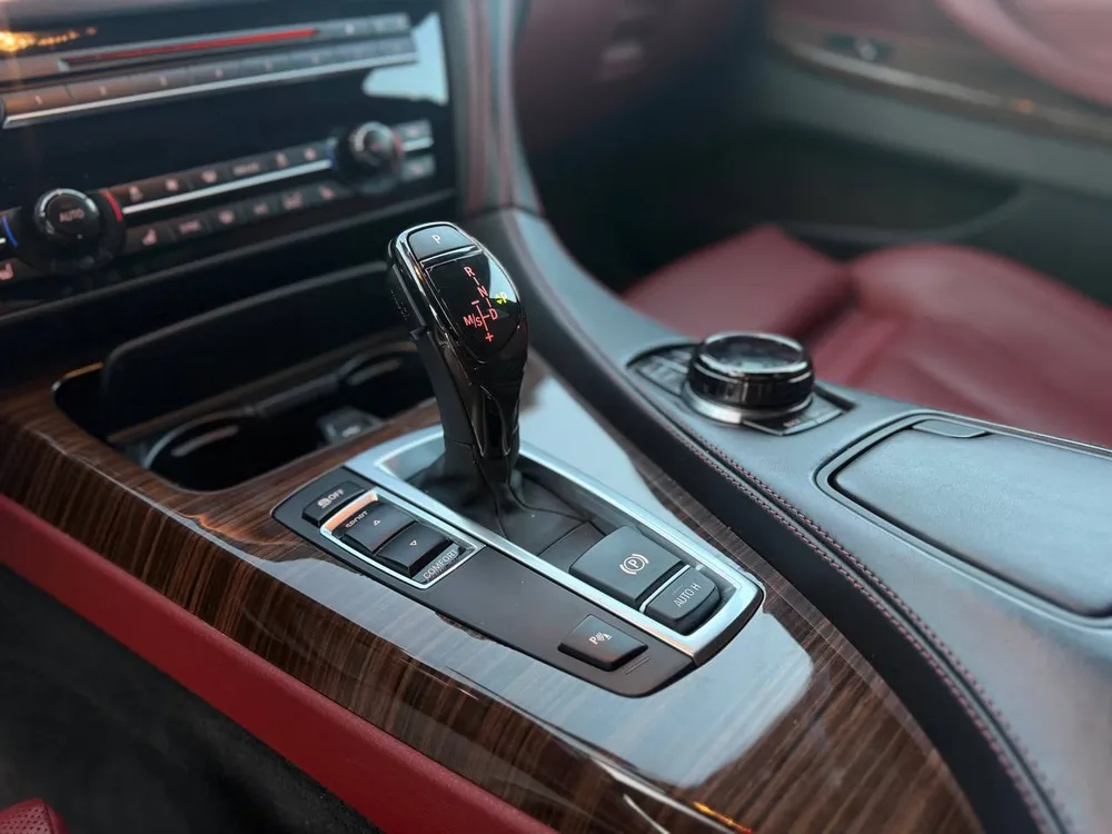 BMW 640i photo 14