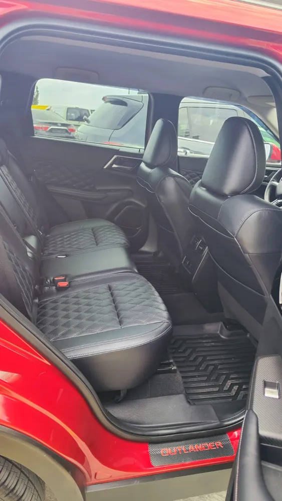 Mitsubishi Outlander  photo 3