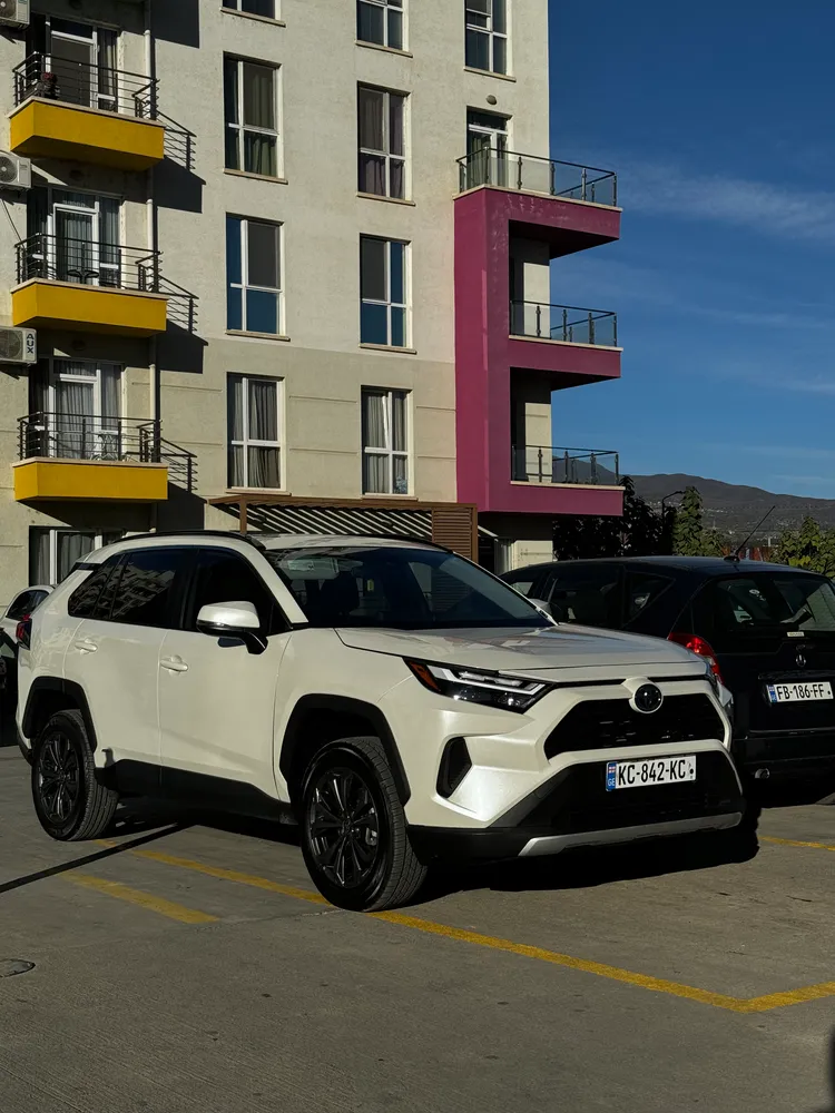 Toyota RAV-4