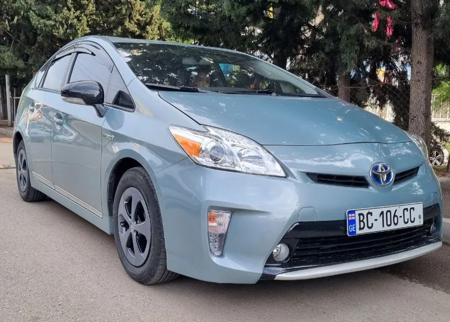 Toyota Prius  photo 2