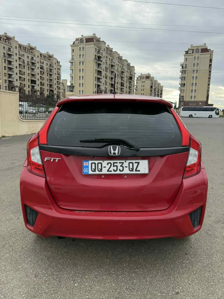 Honda Fit photo 4