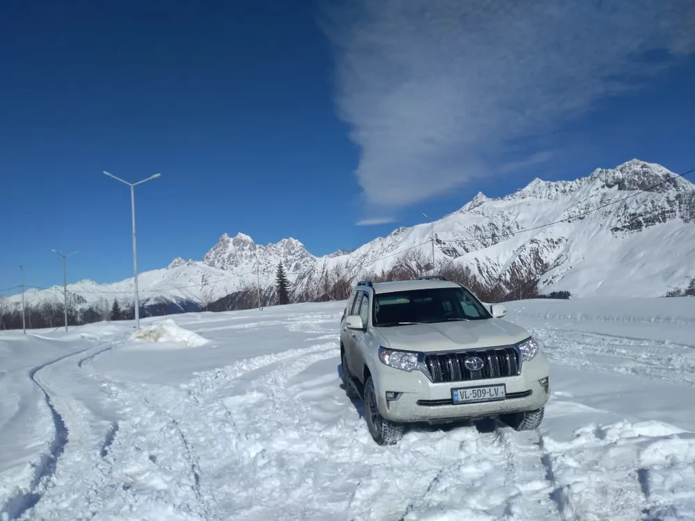 Toyota Land Cruiser Prado  photo 5