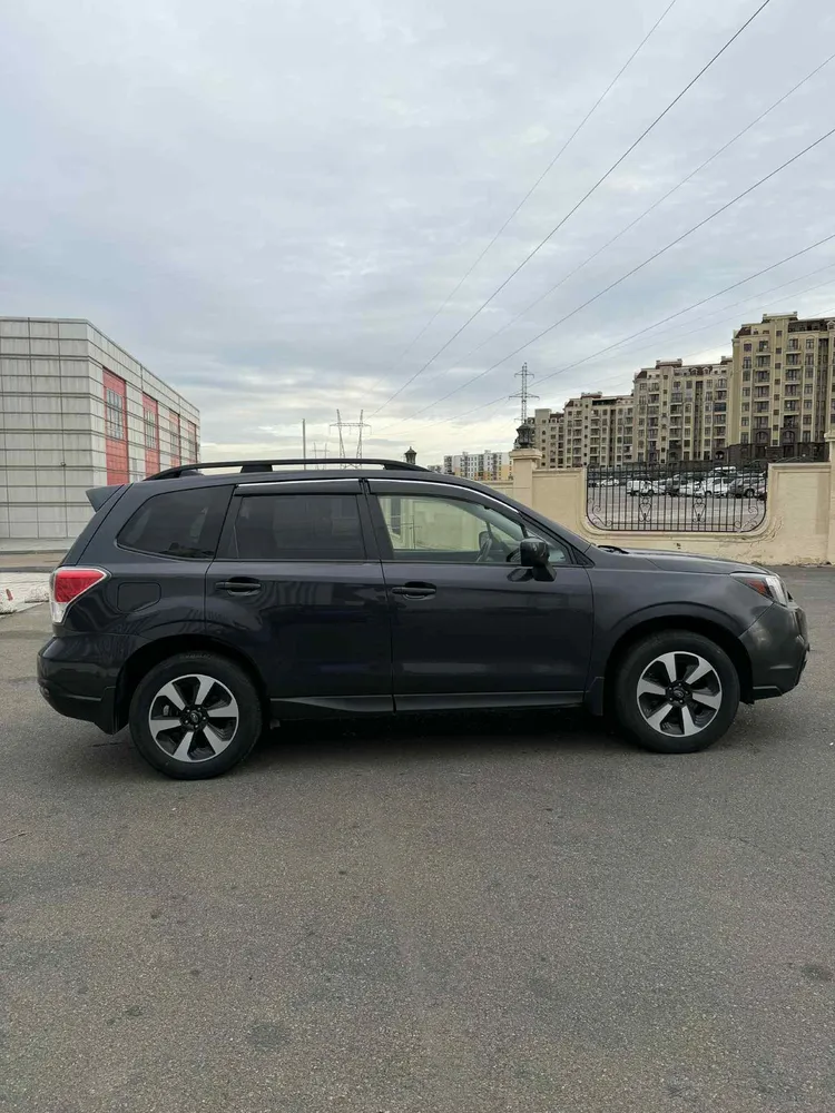Subaru Forester photo 6
