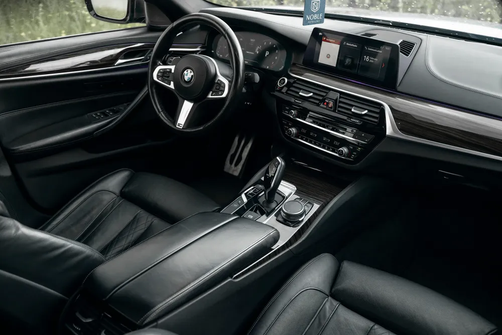 BMW M550 photo 3