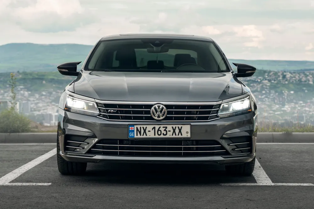 Volkswagen Passat photo 3