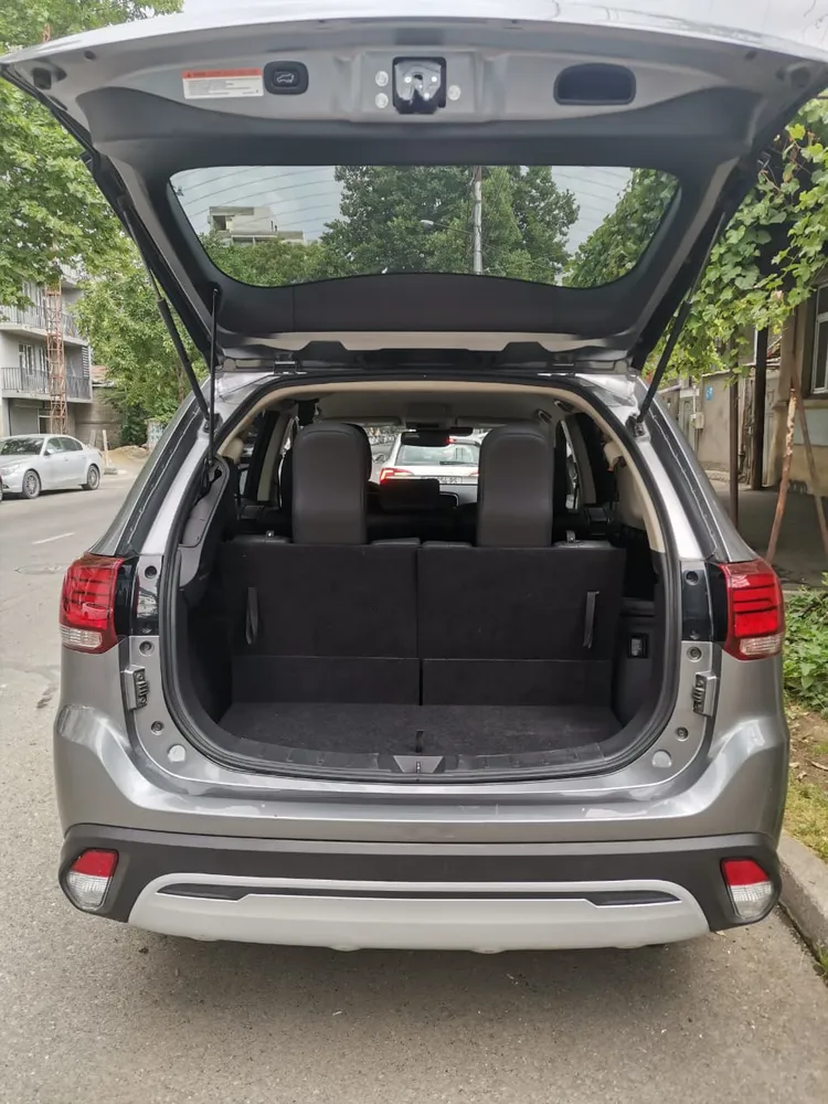 Mitsubishi Outlander  photo 6