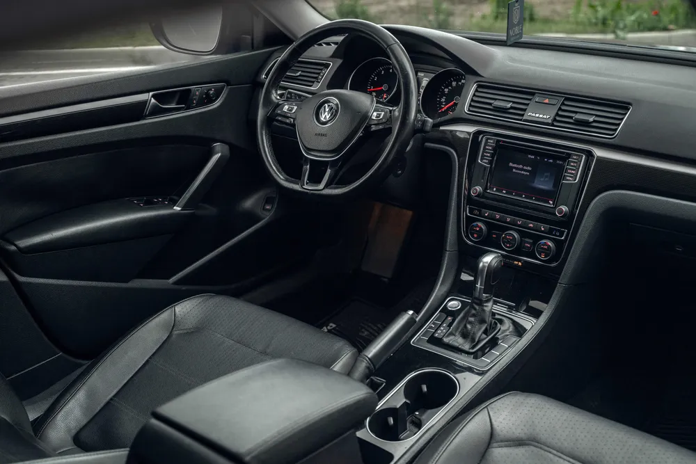 Volkswagen Passat photo 6