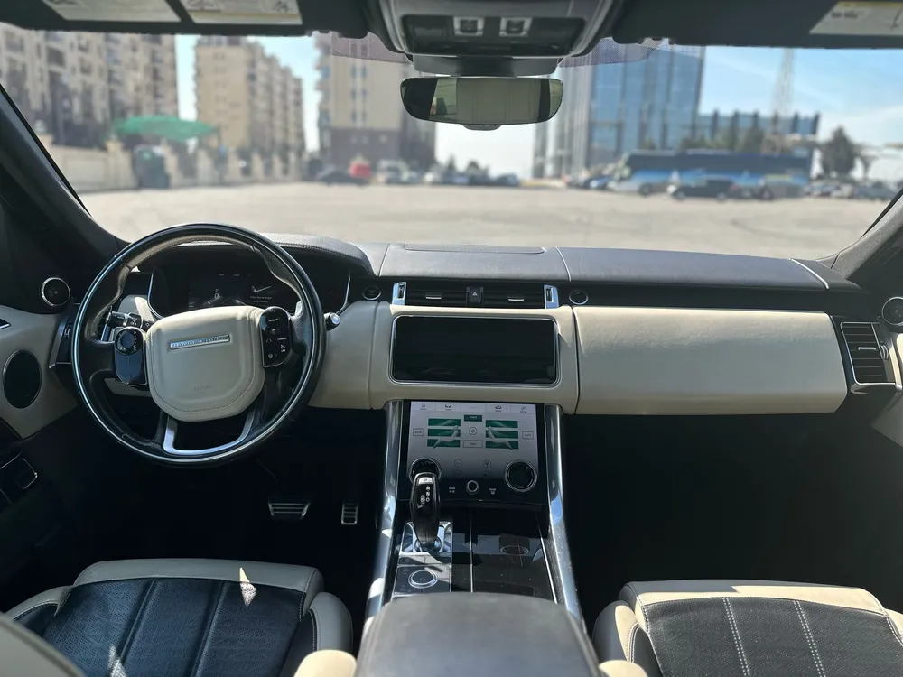 Range Rover Sport photo 10