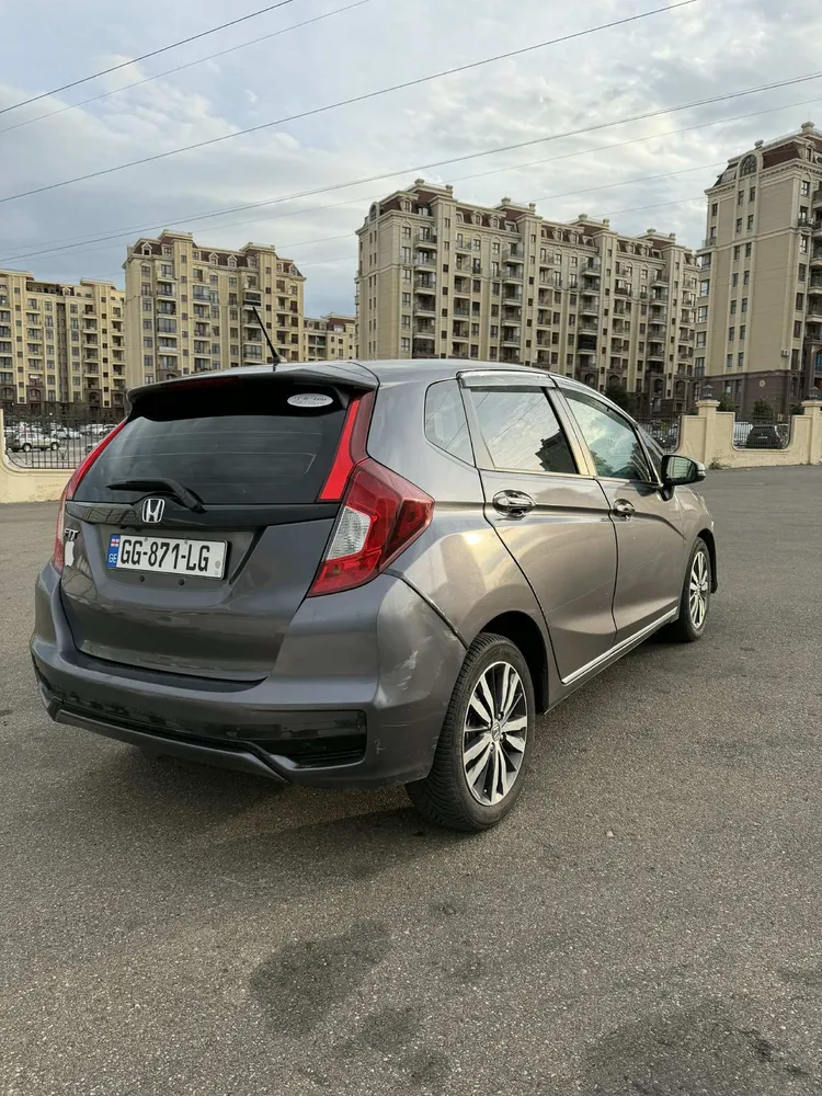 Honda Fit photo 4
