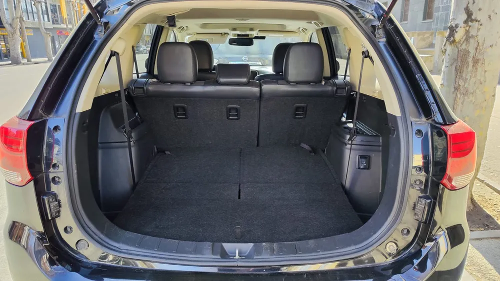 Mitsubishi Outlander  photo 6