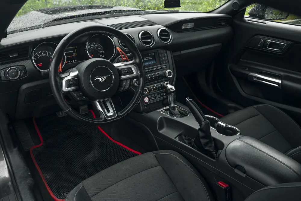 Ford Mustang Shelby photo 9