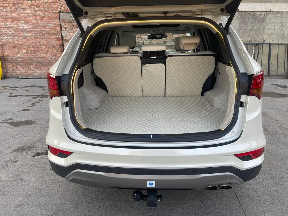 Hyundai Santa FE photo 6