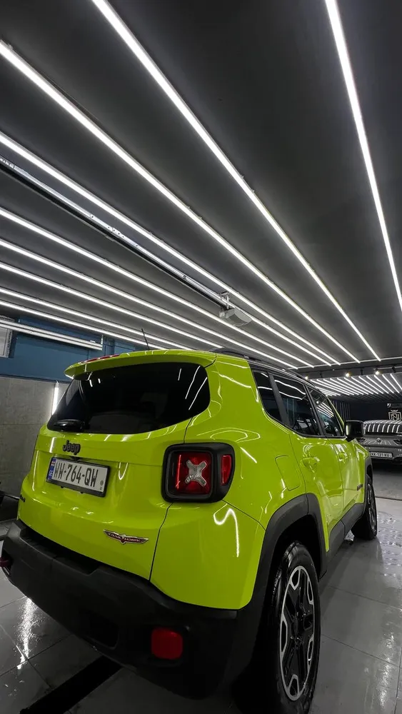 Jeep Renegade photo 4