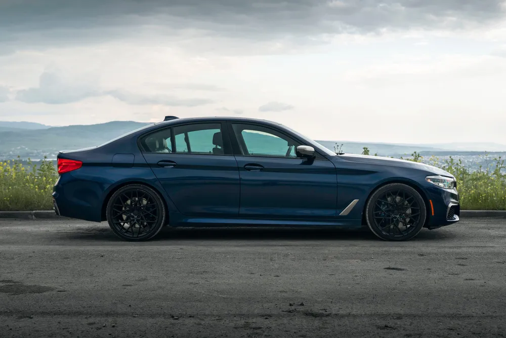 BMW M550 photo 6