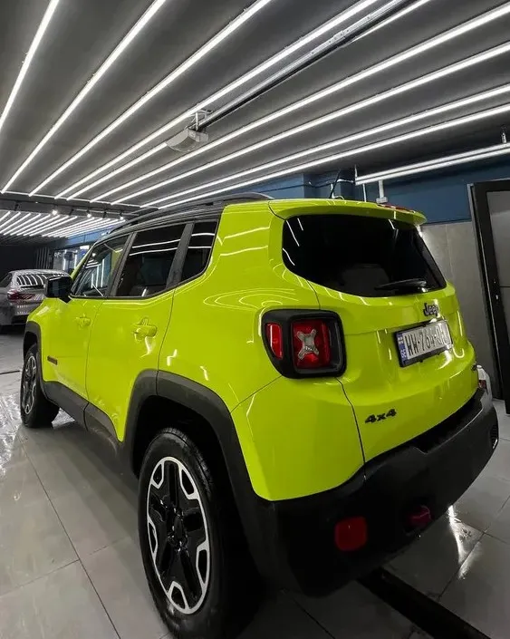 Jeep Renegade photo 7