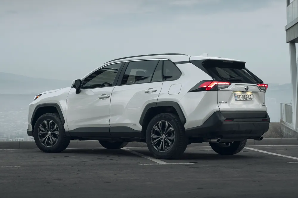 Toyota RAV-4 photo 5