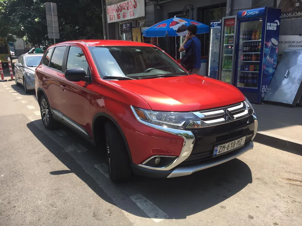 Mitsubishi Outlander  photo 5