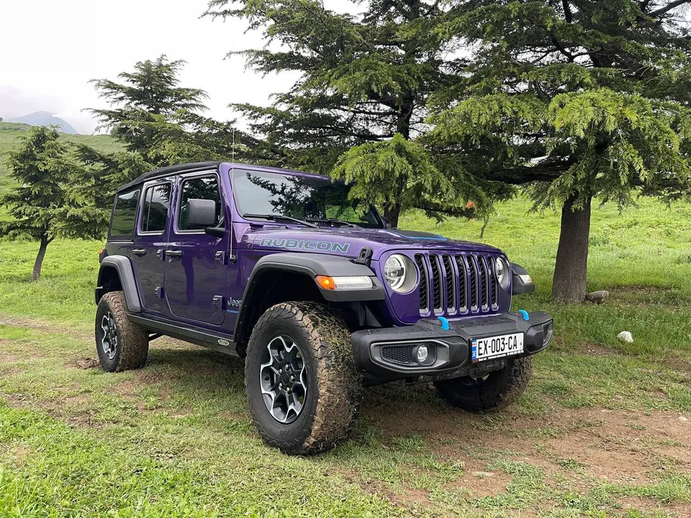 Jeep Wrangler Rubicon photo 2