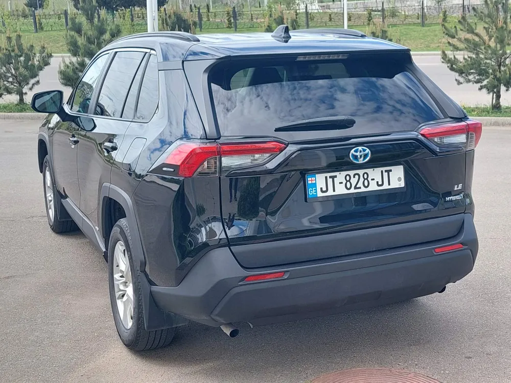 Toyota Rav 4 photo 8