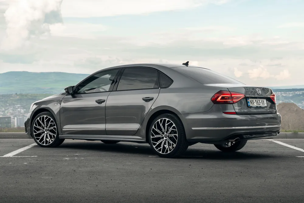 Volkswagen Passat photo 9