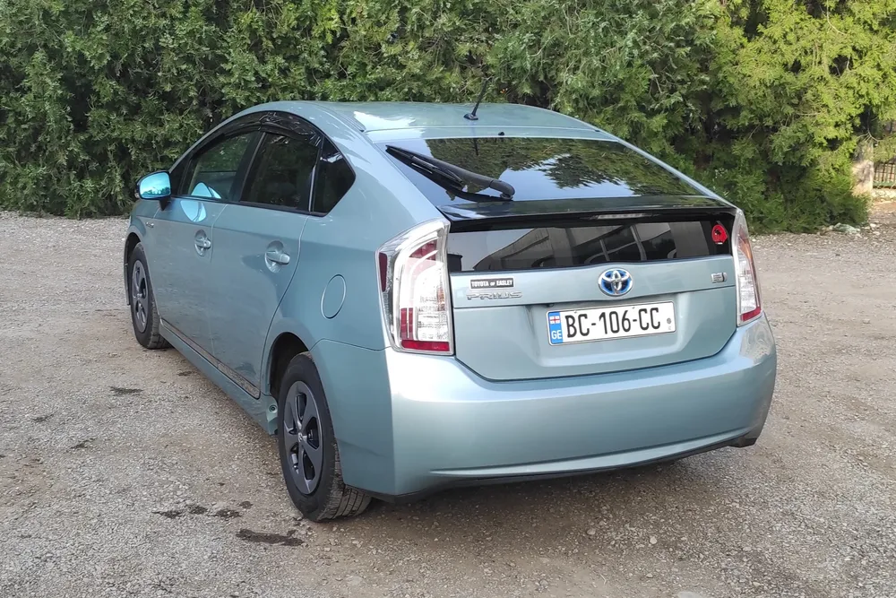 Toyota Prius  photo 8
