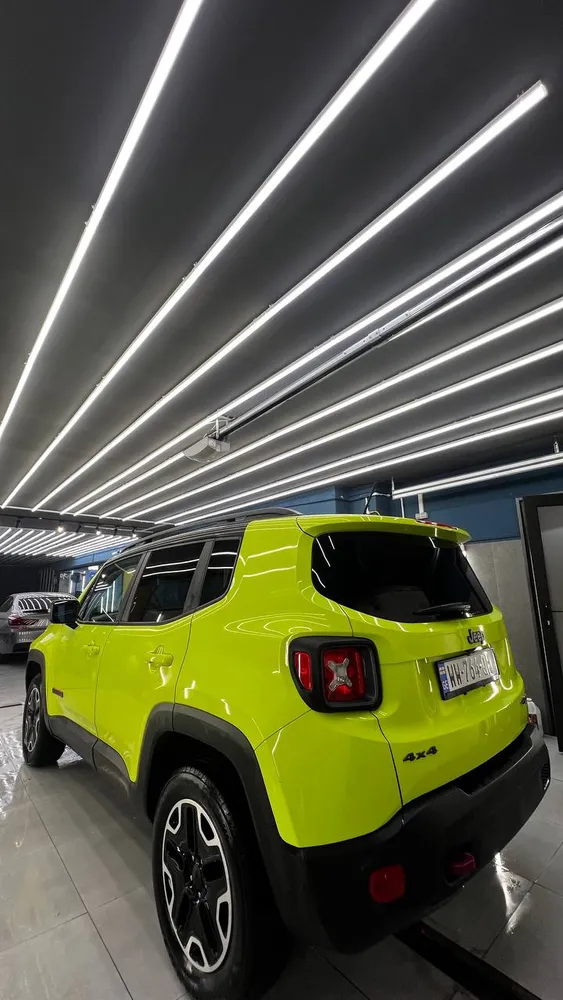 Jeep Renegade photo 3