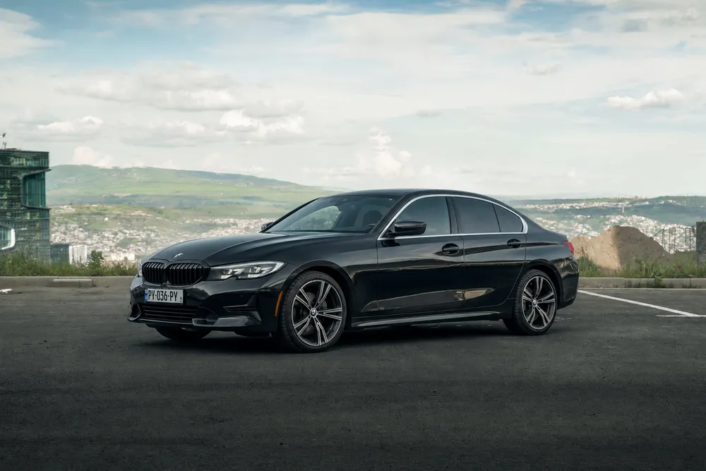 BMW 330i