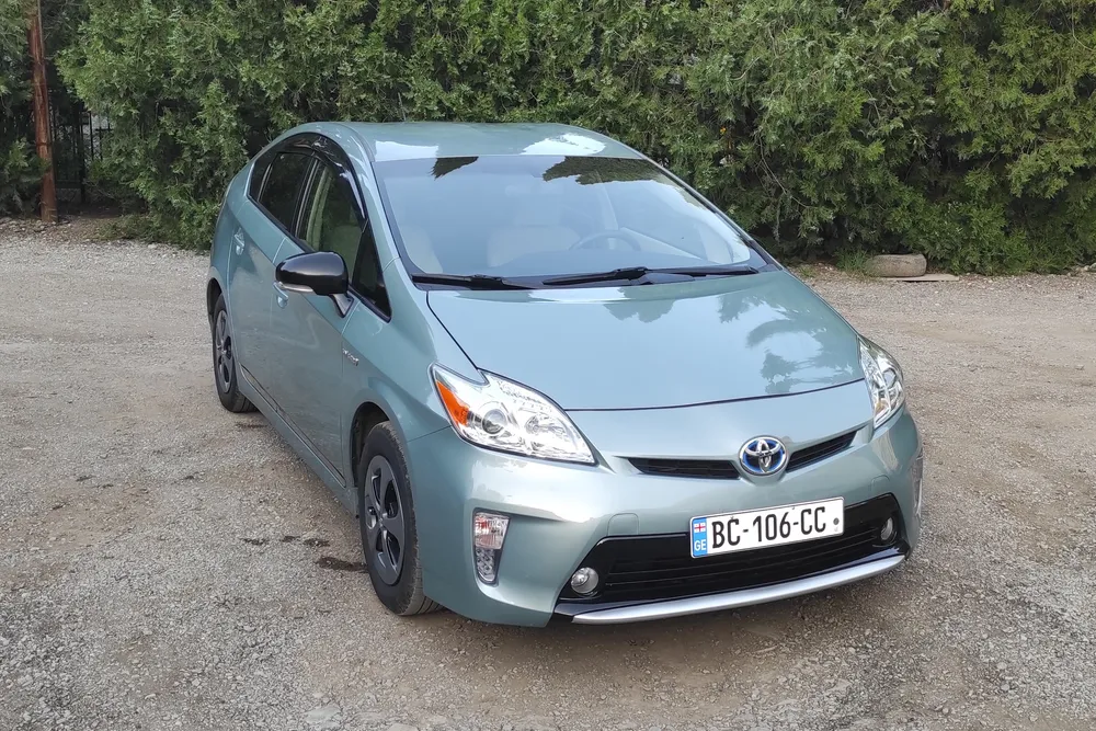 Toyota Prius  photo 7
