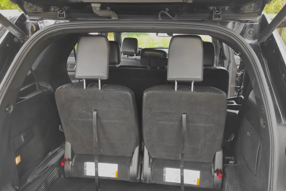 Ford Explorer photo 6