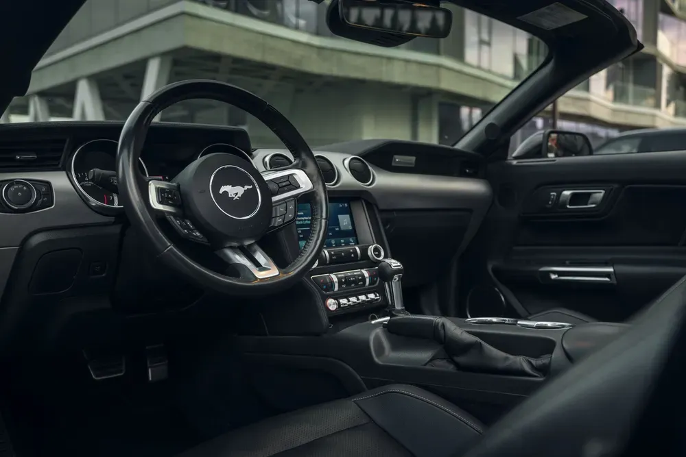 Ford Mustang cabrio photo 8