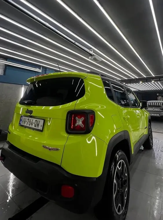 Jeep Renegade photo 5