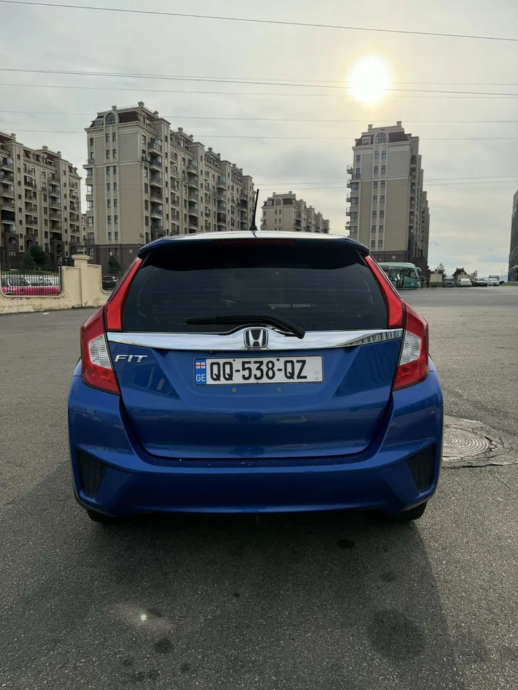 Honda Fit photo 8