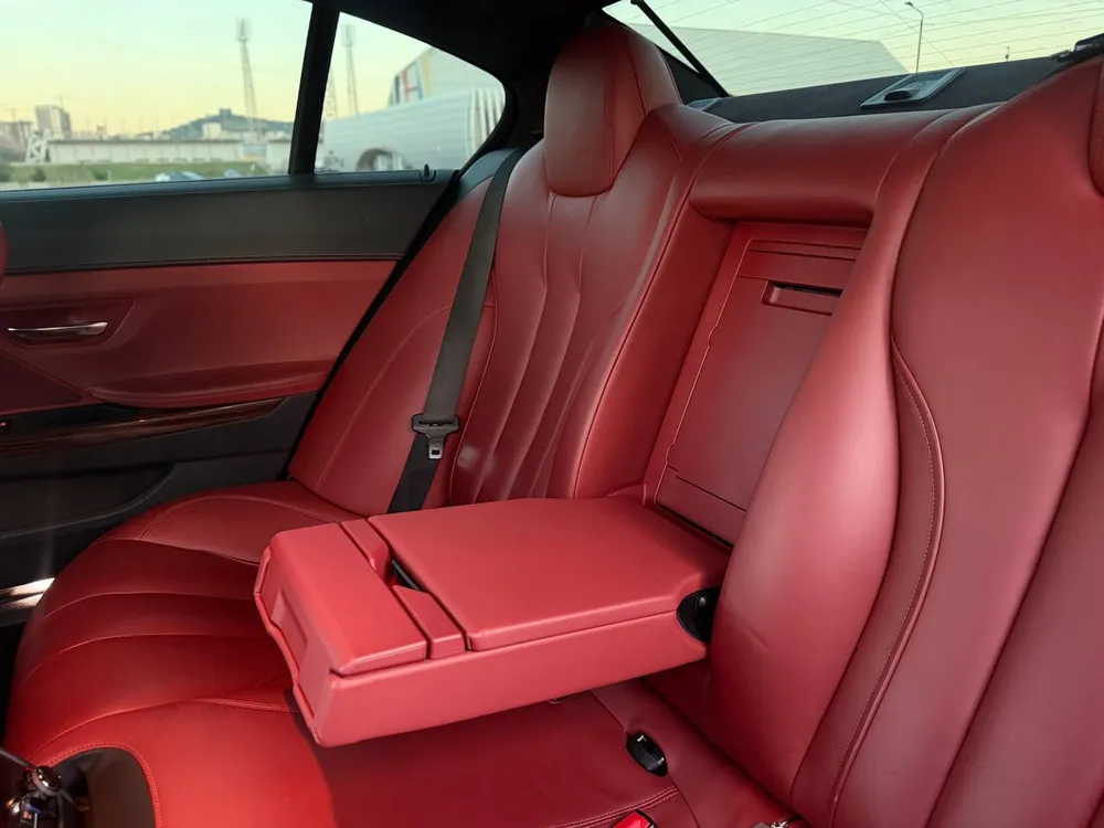 BMW 640i photo 13