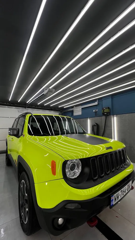 Jeep Renegade photo 2