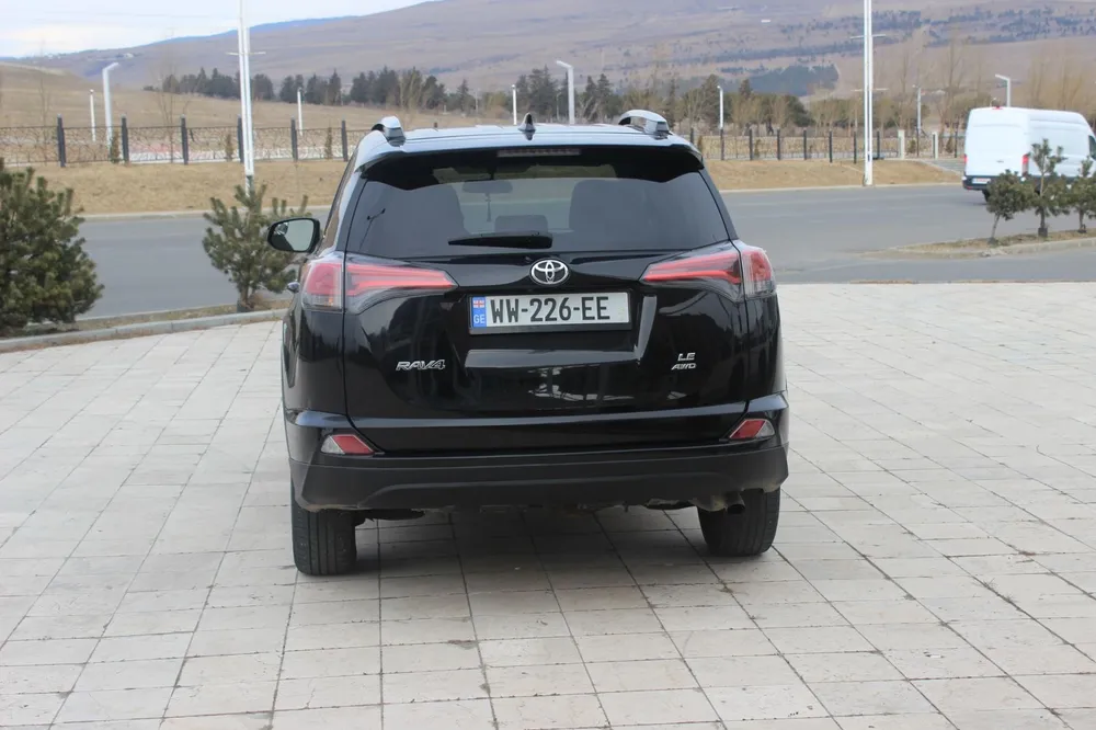 Toyota Rav 4 photo 6