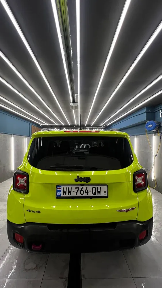 Jeep Renegade photo 5