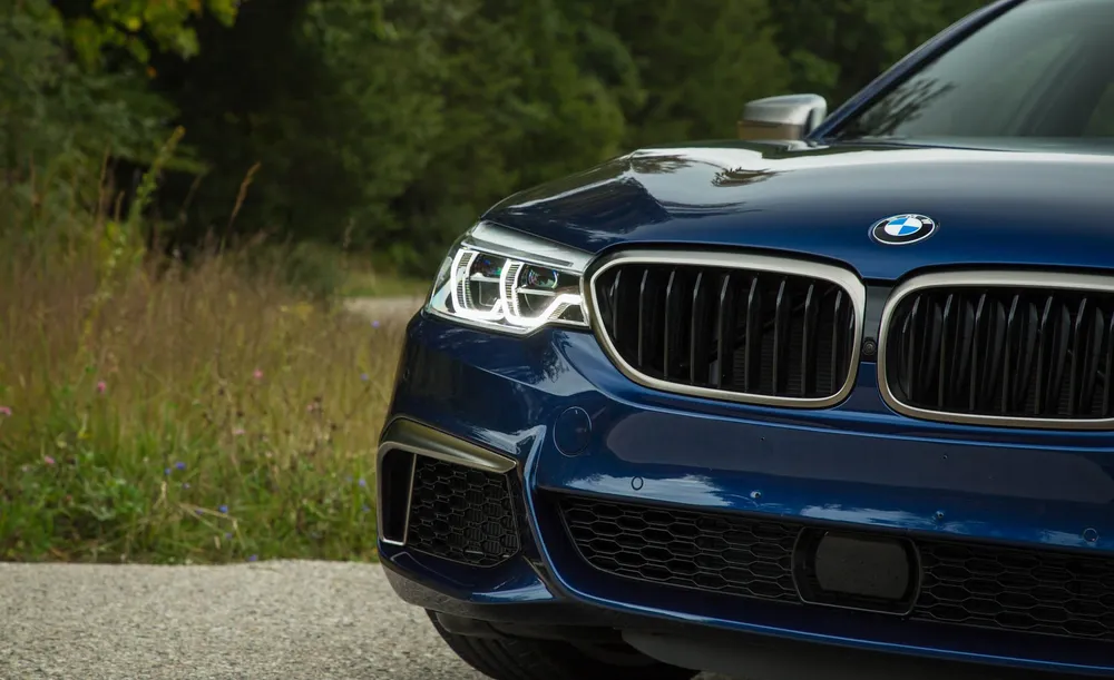 BMW M550 photo 11