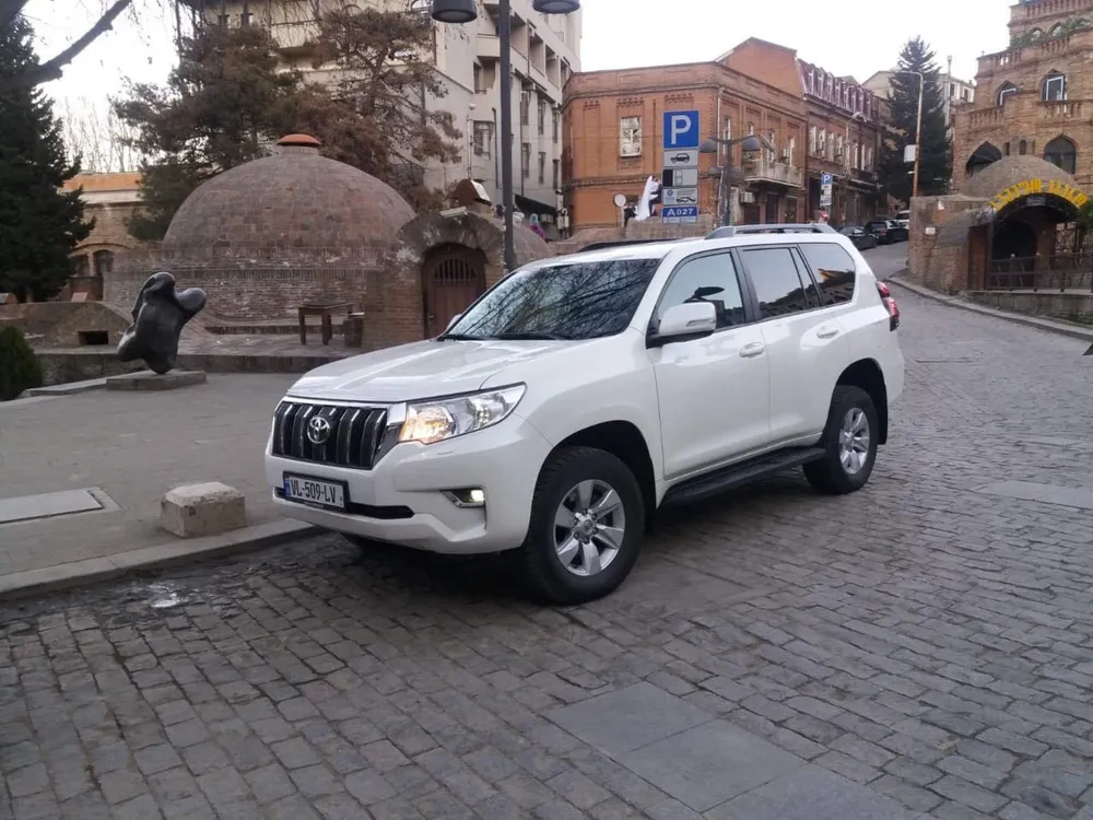 Toyota Land Cruiser Prado 
