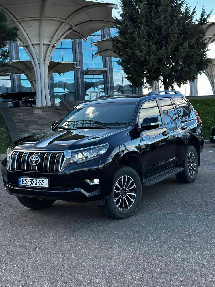 Land Cruiser Prado photo 9