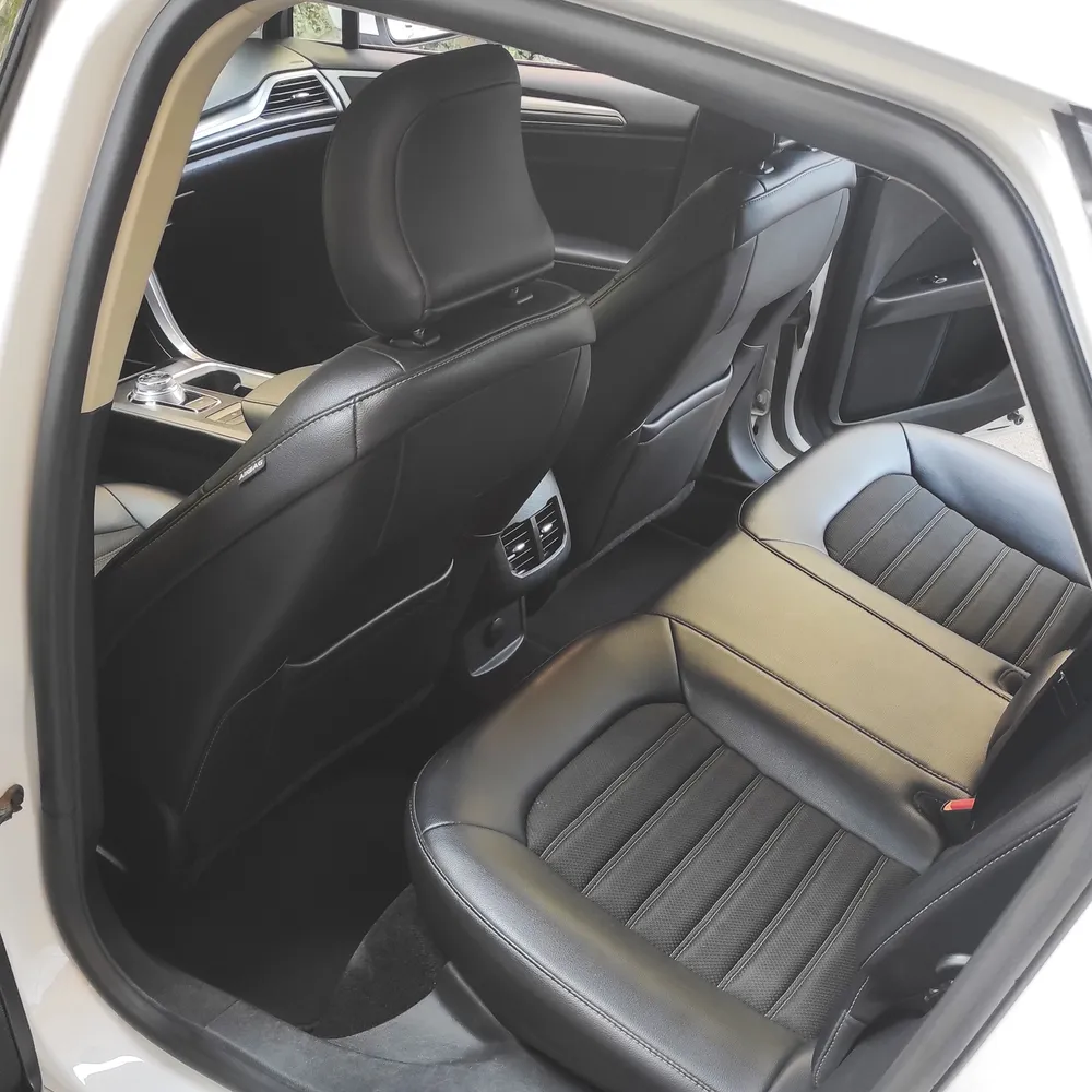 Ford Fusion photo 5