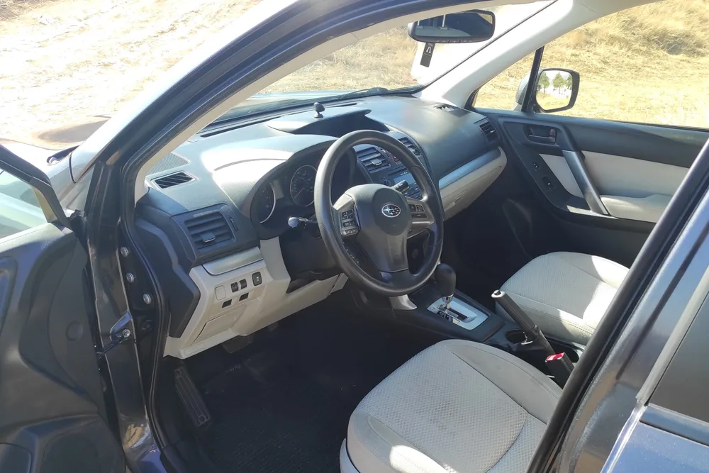 Subaru Forester photo 8
