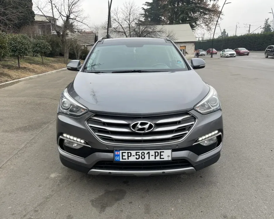 Hyundai Santa FE